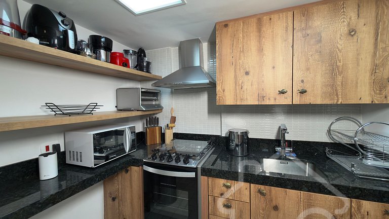 Cobertura de Luxo Pé na Areia em Angra