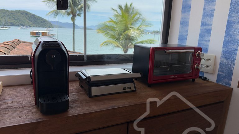 Cobertura de Luxo Pé na Areia em Angra