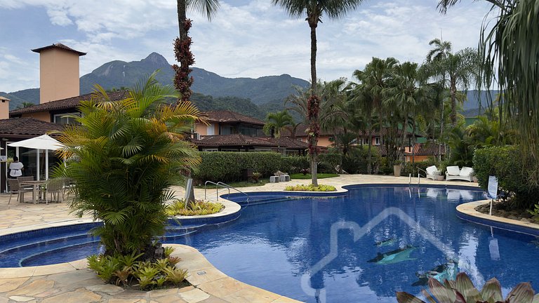 Cobertura de Luxo Pé na Areia em Angra