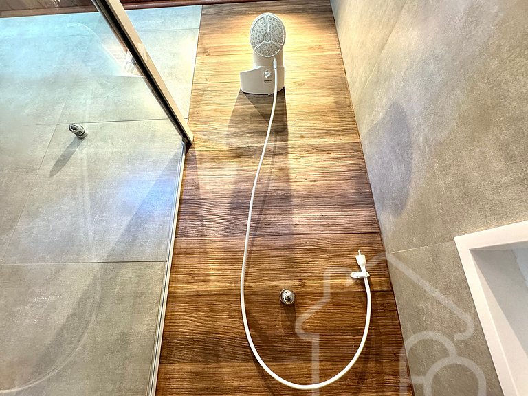 Chalé com Área Gourmet Incrível e Jacuzzi
