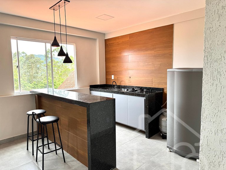 Chalé com Área Gourmet Incrível e Jacuzzi