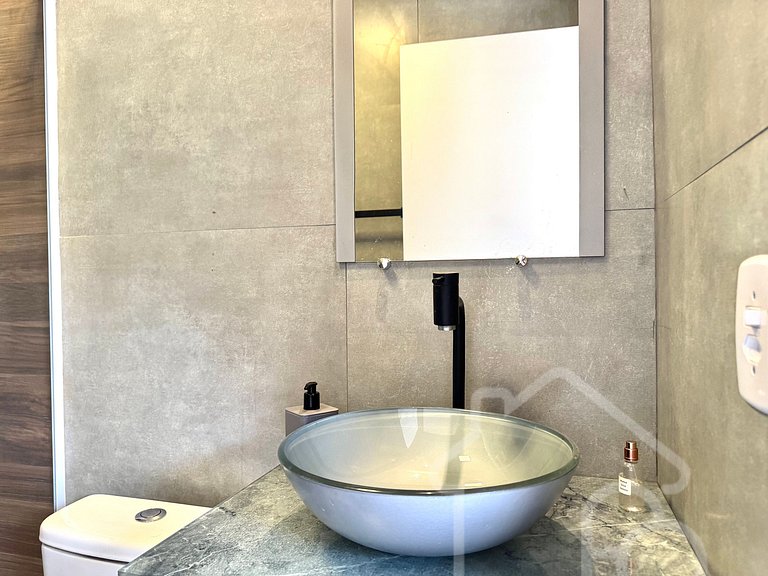 Chalé com Área Gourmet Incrível e Jacuzzi