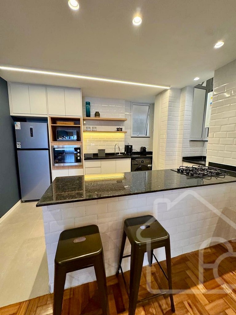 Apê Novinho em Ipanema • Completo e Confortável