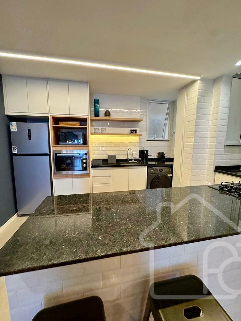 Apê Novinho em Ipanema • Completo e Confortável