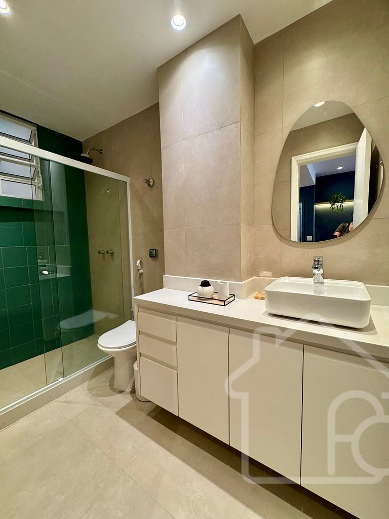 Apê Novinho em Ipanema • Completo e Confortável