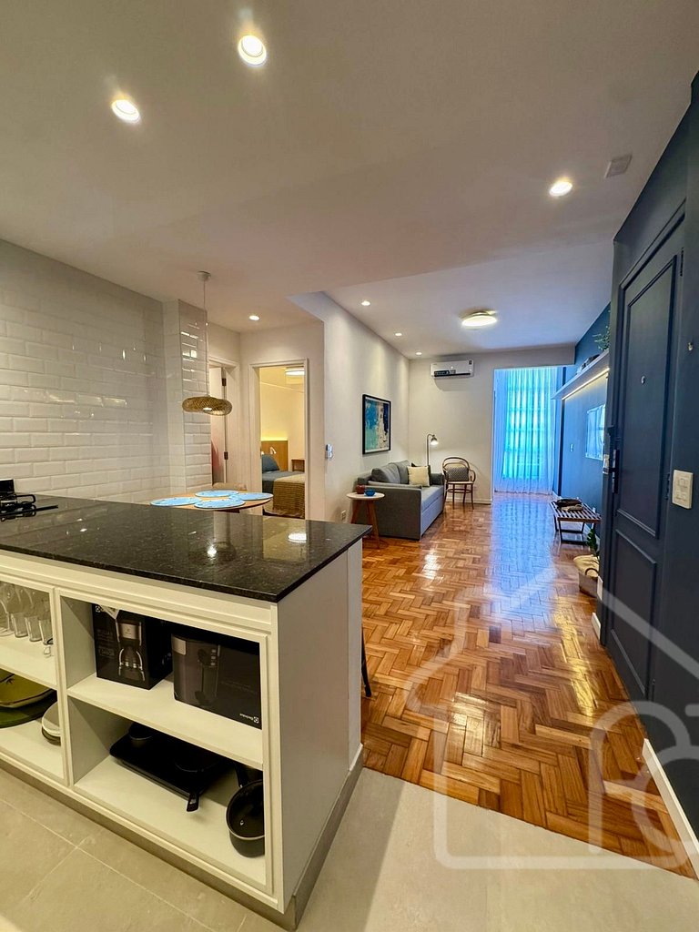 Apê Novinho em Ipanema • Completo e Confortável