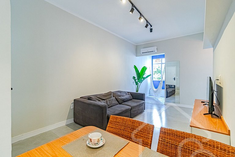 Apartamento Amplo e Reformado com Ar e Wi-Fi