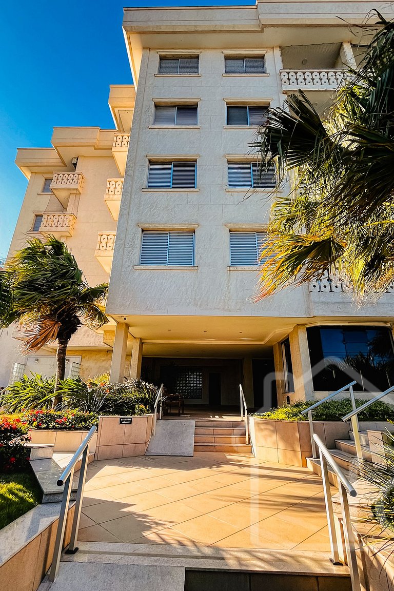 Apartamento de Frente para a Praia do Forte