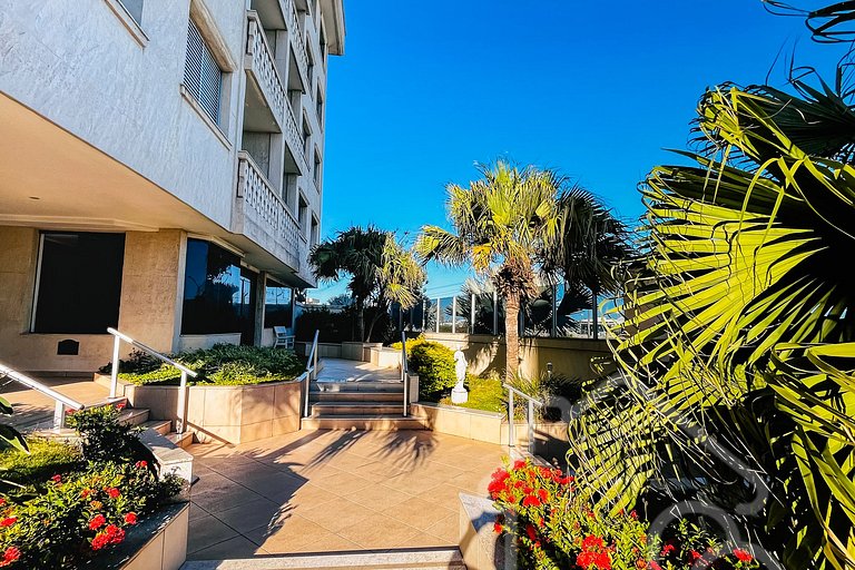 Apartamento de Frente para a Praia do Forte