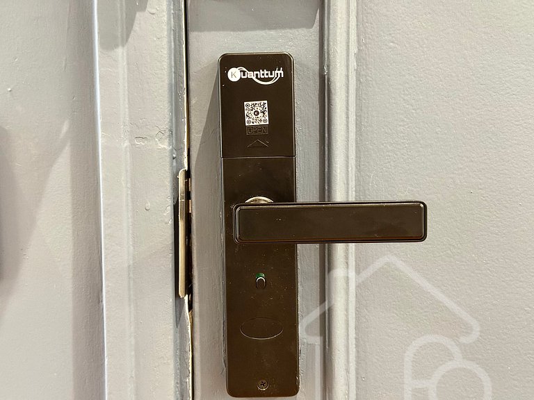 Apê Novinho em Ipanema • Completo e Confortável