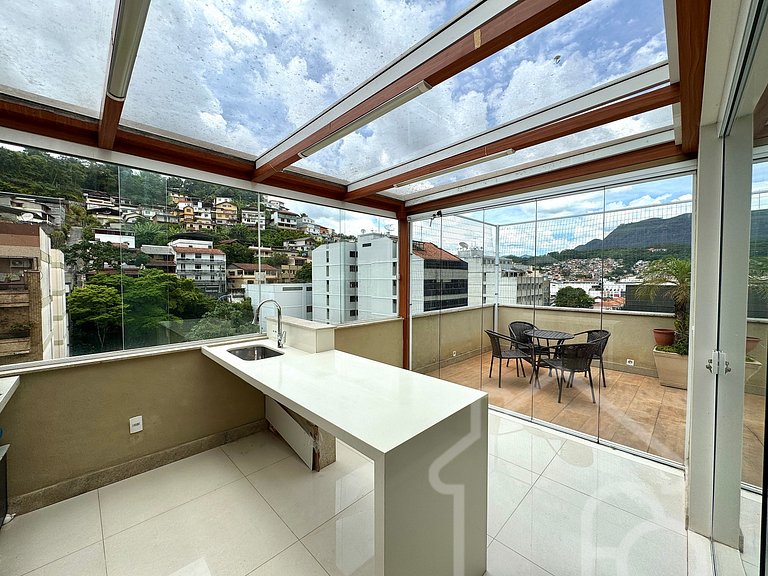 Cobertura com Área Gourmet na Alberto Braune