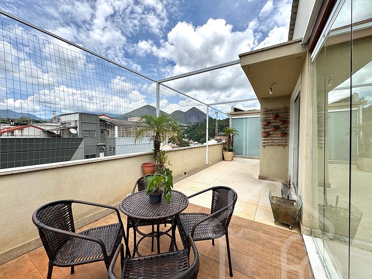 Cobertura com Área Gourmet na Alberto Braune