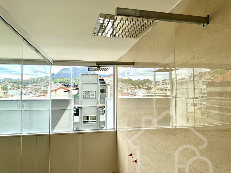 Cobertura com Área Gourmet na Alberto Braune