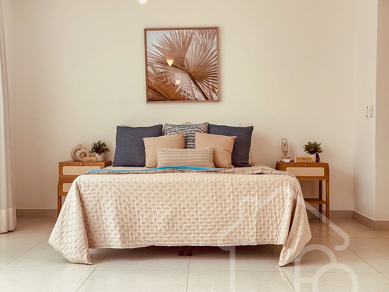 Casa na Ferradura com Piscina Privativa