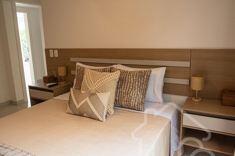 Casa na Ferradura com Piscina Privativa