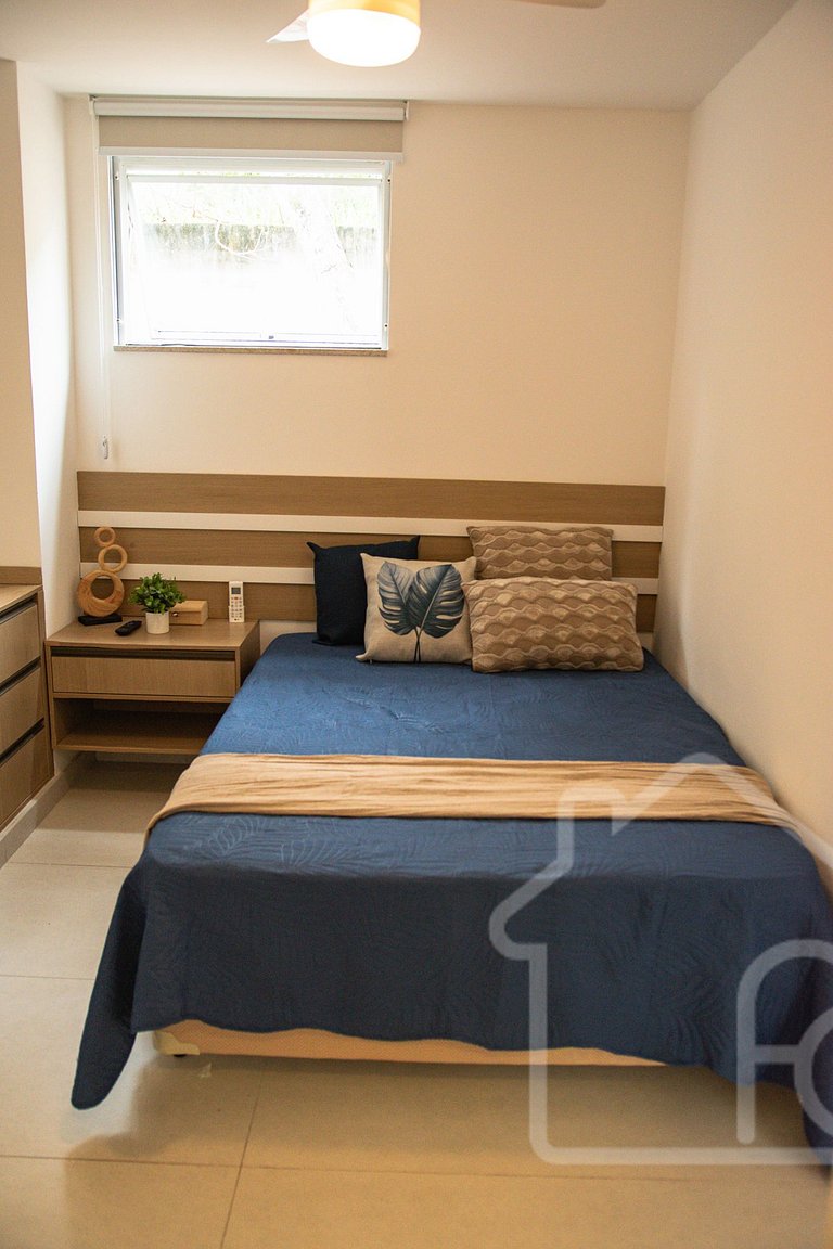 Casa na Ferradura com Piscina Privativa