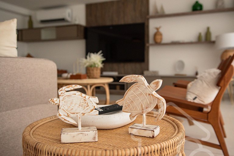 Casa na Ferradura com Piscina Privativa