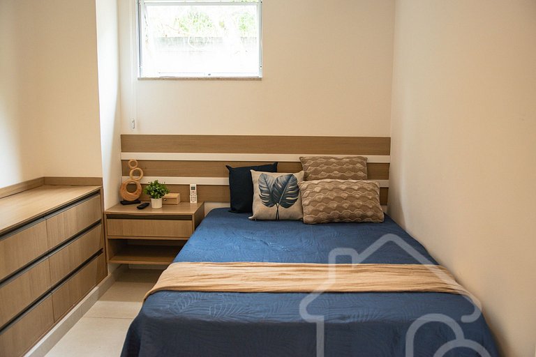 Casa na Ferradura com Piscina Privativa