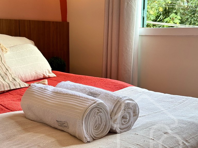 Apartamento reformado e moderno no Serraville