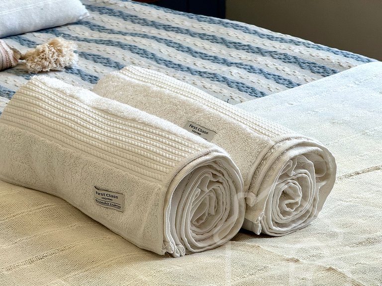 Apartamento reformado e moderno no Serraville