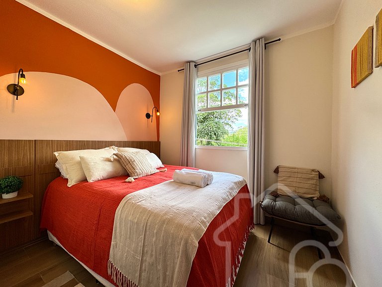 Apartamento reformado e moderno no Serraville