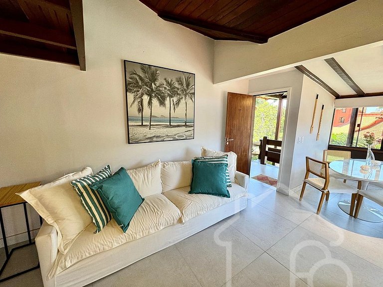 Apartamento em Búzios com piscina