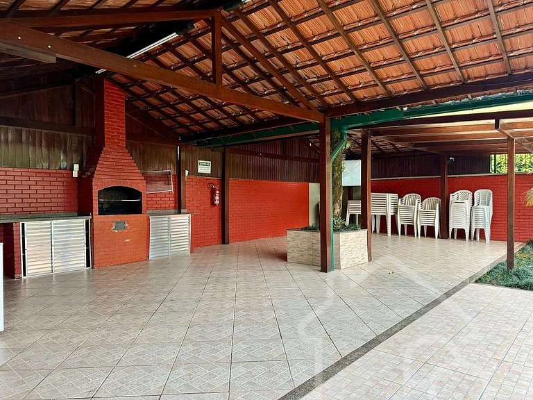 Apartamento aconchegante em Olaria com piscina