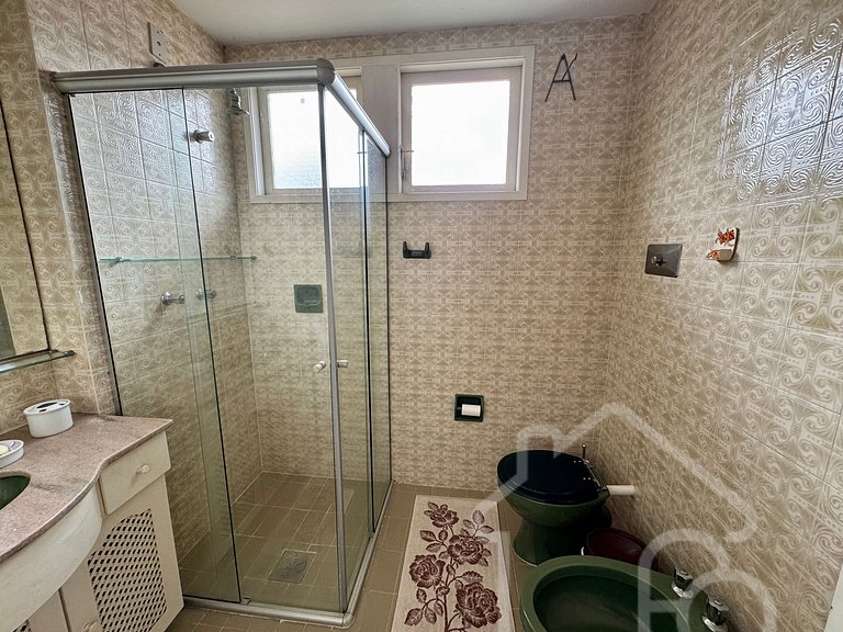 Apartamento aconchegante em Olaria com piscina