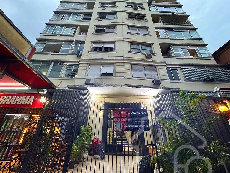 Apartamento com vista para os Arcos da Lapa