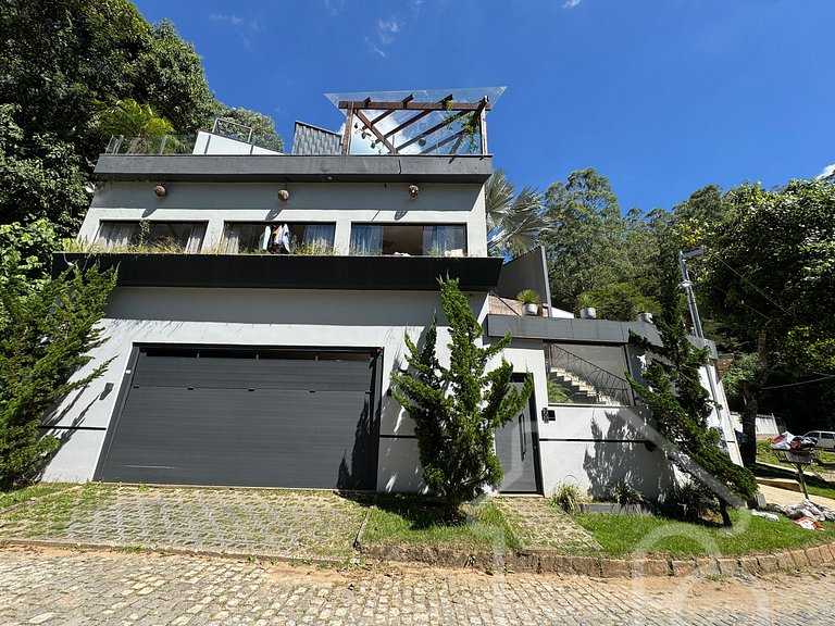 Cobertura exclusiva com piscina e vista | Loft Rio