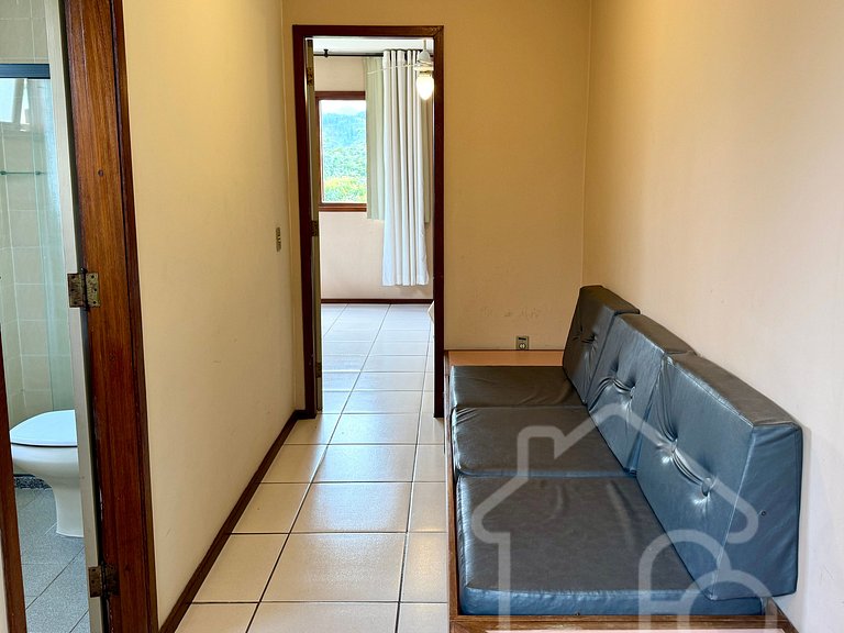 Suíte confortável na Serra