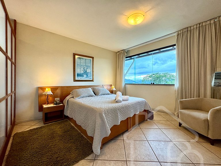 Suíte com hidromassagem no Hotel Dominguez Master