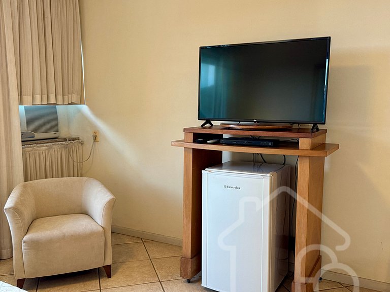Suíte com hidromassagem no Hotel Dominguez Master