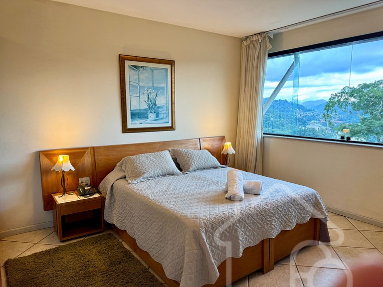 Suíte com hidromassagem no Hotel Dominguez Master