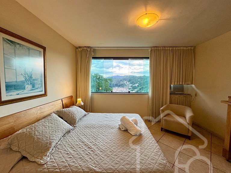 Suíte com hidromassagem no Hotel Dominguez Master