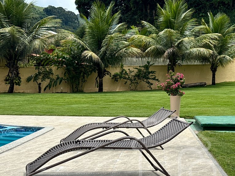 Casa maravilhosa no centro com piscina e sauna