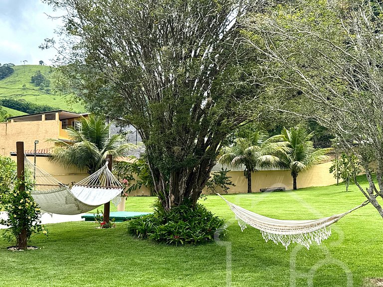 Casa maravilhosa no centro com piscina e sauna