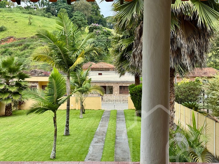 Casa maravilhosa no centro com piscina e sauna