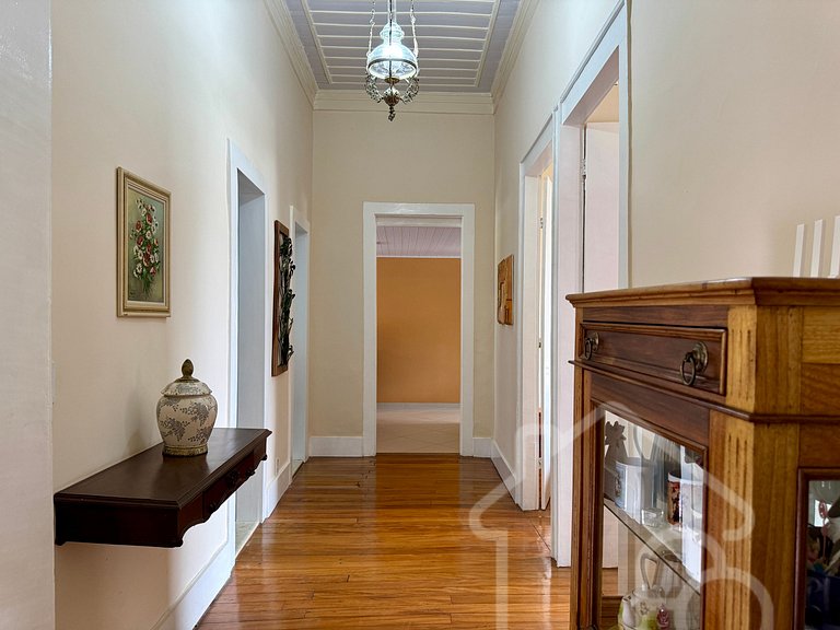 Casa maravilhosa no centro com piscina e sauna