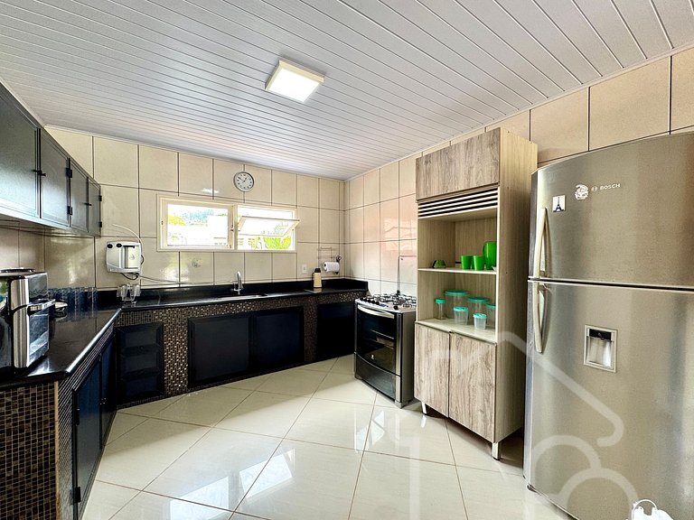 Casa maravilhosa no centro com piscina e sauna