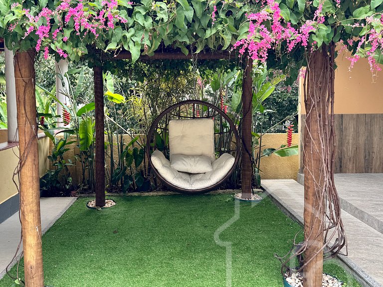 Casa maravilhosa no centro com piscina e sauna