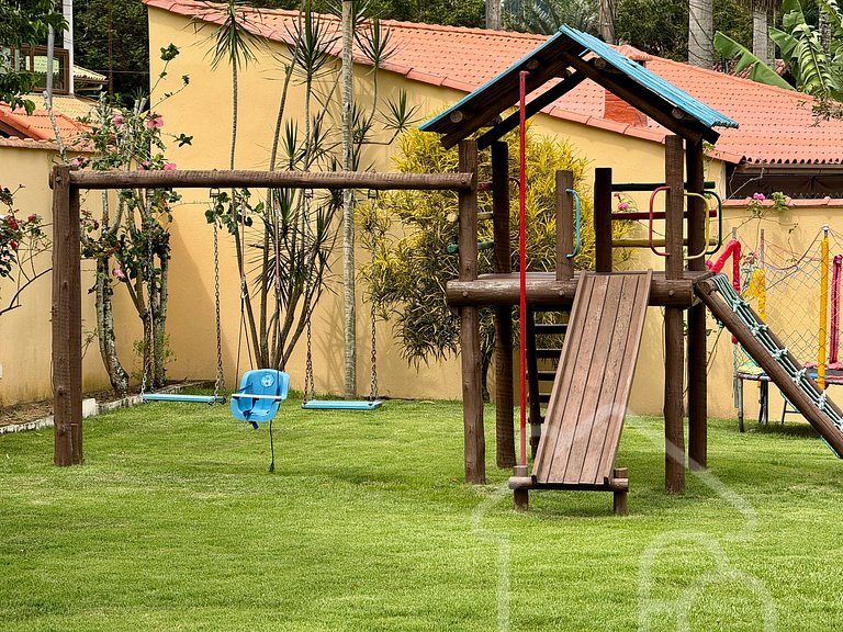 Casa maravilhosa no centro com piscina e sauna