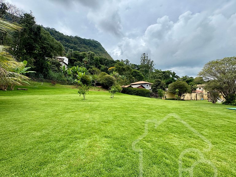 Casa maravilhosa no centro com piscina e sauna