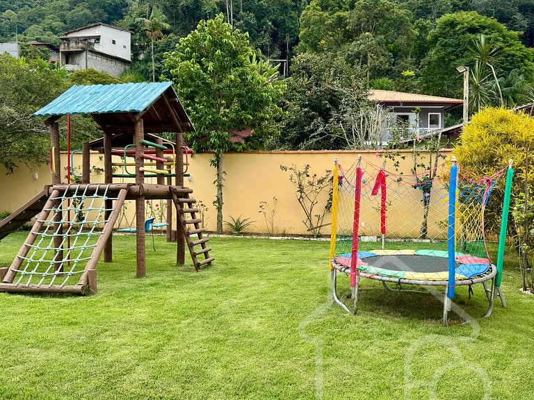 Casa maravilhosa no centro com piscina e sauna