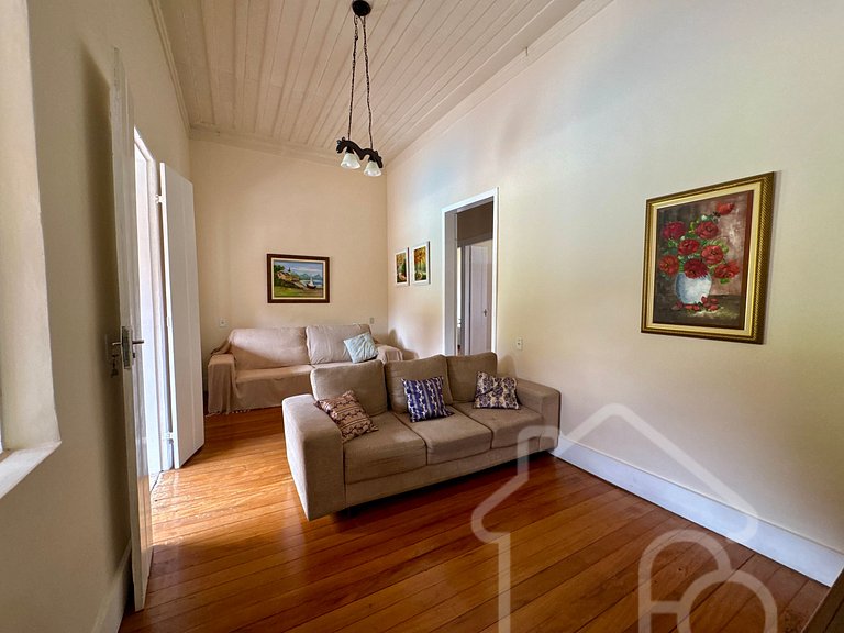 Casa maravilhosa no centro com piscina e sauna