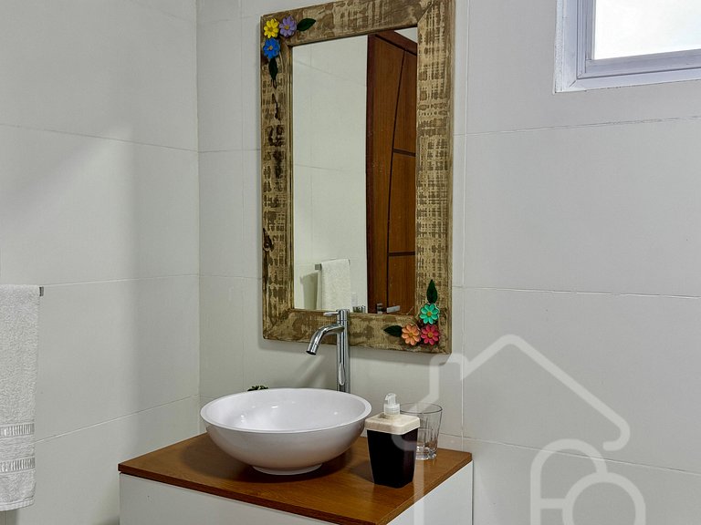 Casa espetacular com piscina e churrasqueira