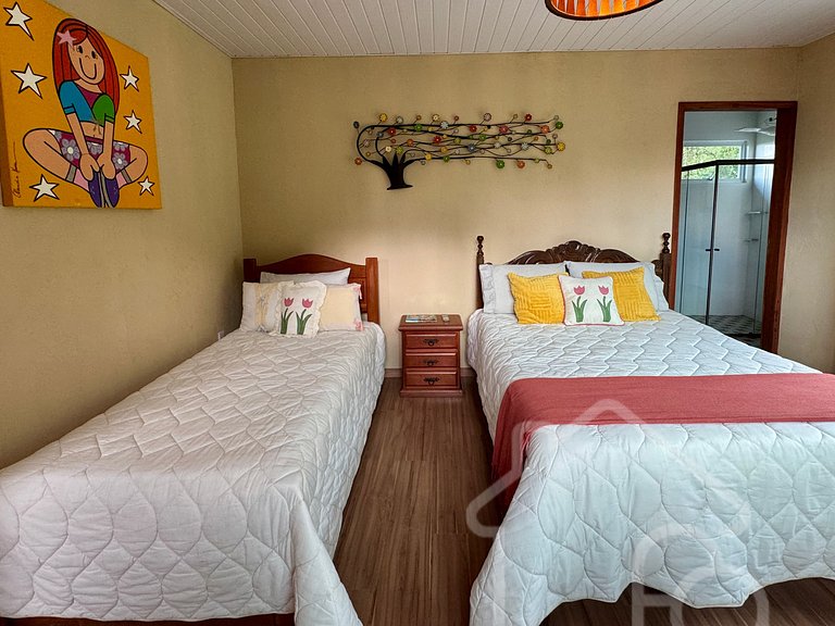 Casa espetacular com piscina e churrasqueira