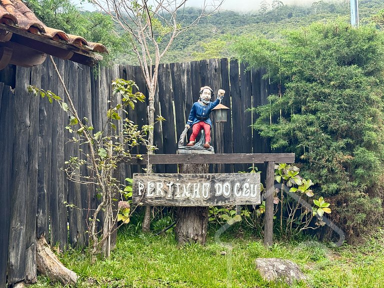 Casa espetacular com piscina e churrasqueira