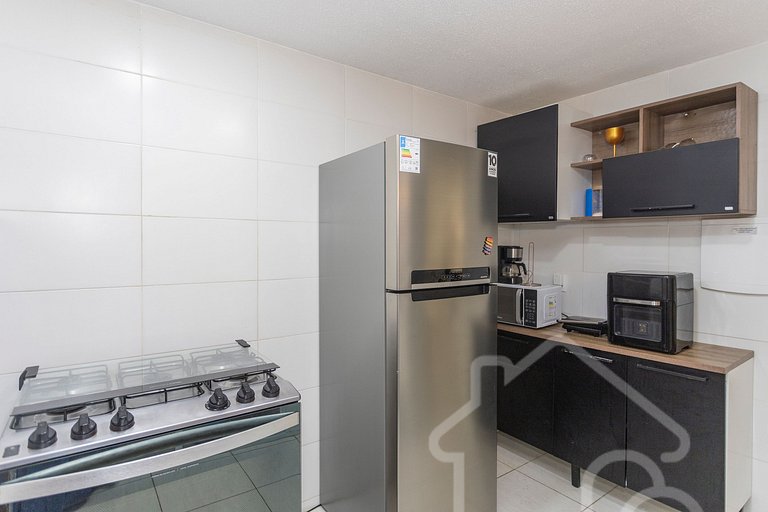 Casa com piscina em condomínio na Rasa