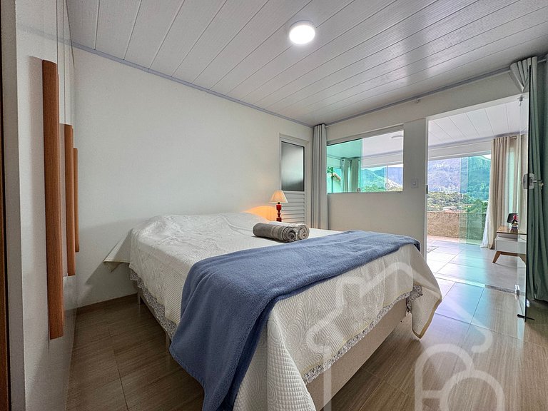 Casa na Serra com vista para as montanhas